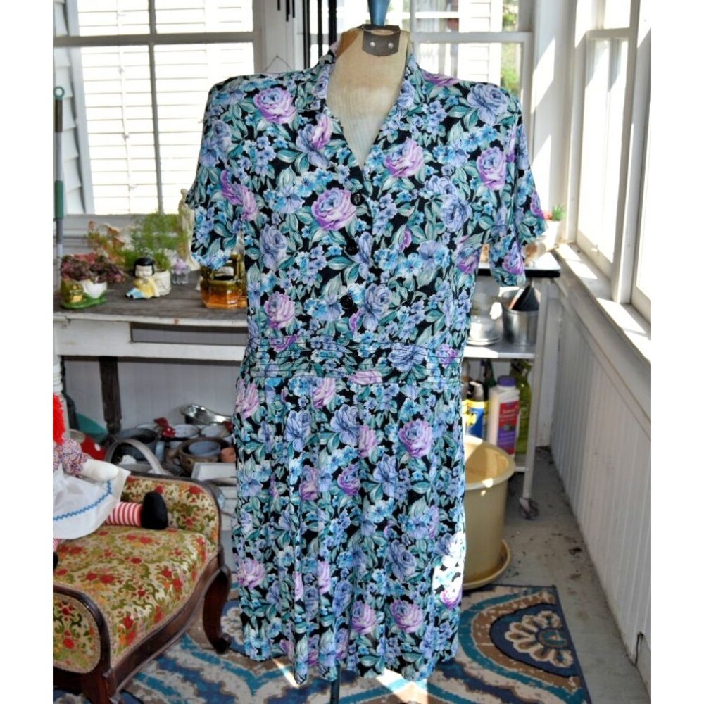 Vintage 80s VIRGO II Floral Romper Shorts Short Sleeve Black Flowers Medium